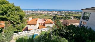 Xalet a Avenida monte molino s/n. Preciosa villa en benicassim