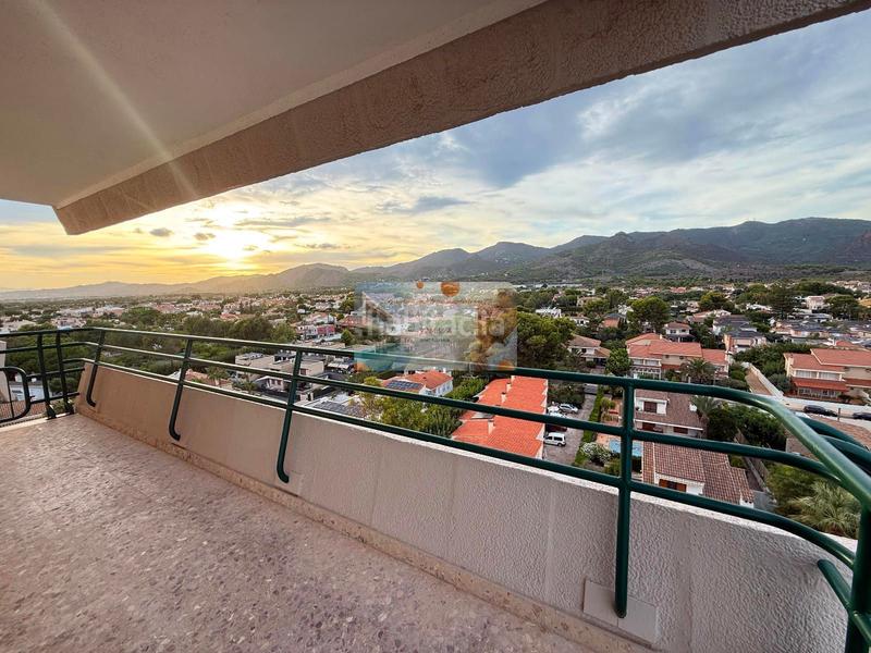 Foto 9858396f-820f-42eb-8efe-19f9cd2e2831. Rent flat with parking pool in Heliópolis Benicasim / Benicàssim