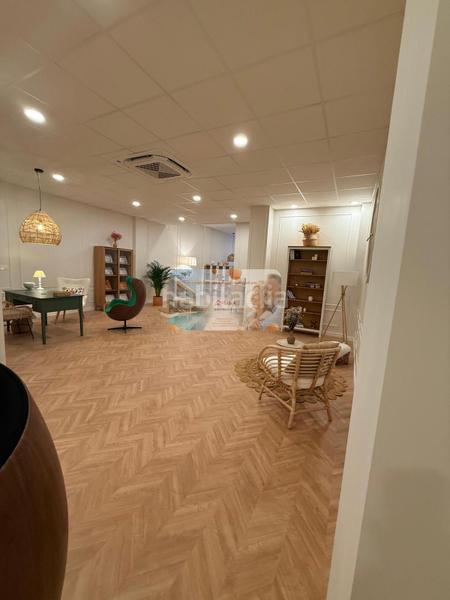 Foto bcc28a02-ee09-40ef-bf60-cdc5d426ce58. Local commercial dans Plaza Illes Columbretes Castellón de la Plana