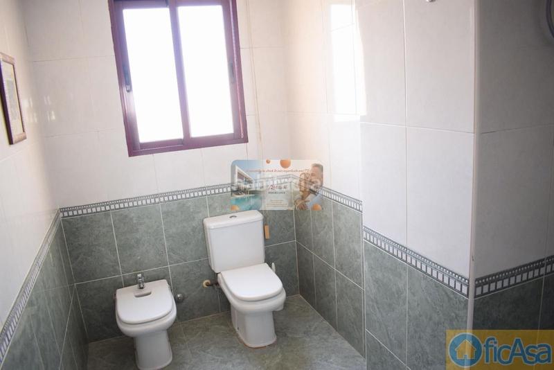 Foto 90ef99c8-8d89-47dc-a5fa-a42c77c8c1e4. Duplex avec chauffage parking dans Mestrets Castellón de la Plana