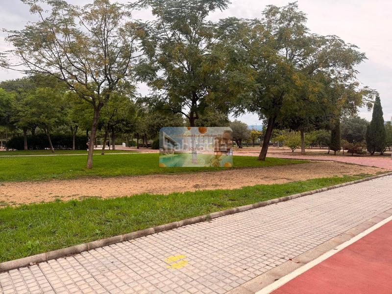 Foto 2a91e975-ccd9-452c-9840-02458111a815. Business premise in barcelona in Estadio Castalia Castellón de la Plana