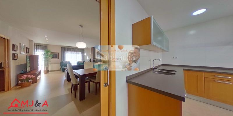 Foto 35e6c3d4-3ffc-45bf-909a-7bddfdb2ed84. Maison jumelée avec chauffage parking dans Pau Lledó Castellón de la Plana