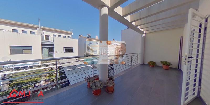 Foto 6f5b8834-4a38-4ddf-b648-223c66500c0d. Maison jumelée avec chauffage parking dans Pau Lledó Castellón de la Plana