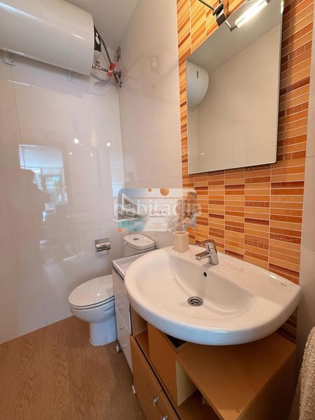 Foto 505799b4-b3b7-40bd-b6b7-e928ee4ef3e2. Casa adossada amb calefacció aparcament a Voramar Benicasim / Benicàssim