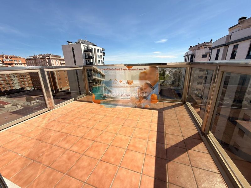 Foto 116d5668-ed15-40c8-aea6-8316a2311160. Dúplex amb calefacció aparcament piscina a Zona Avenida del Mar Castellón de la Plana