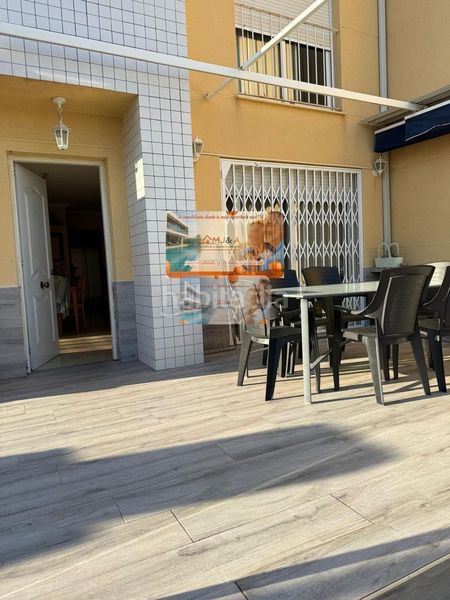 Foto f3400f5e-f7a1-4d48-bca5-d33067d5fbbe. Casa adossada amb calefacció aparcament piscina a Benicasim / Benicàssim