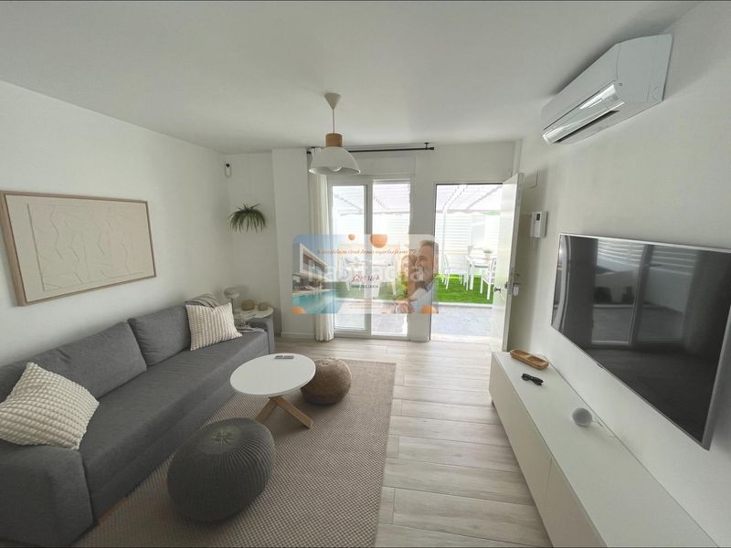 Foto 0eeac807-4cf4-4ce8-b5f3-184d0f31b029. Pis amb calefacció aparcament piscina a Heliópolis Benicasim / Benicàssim