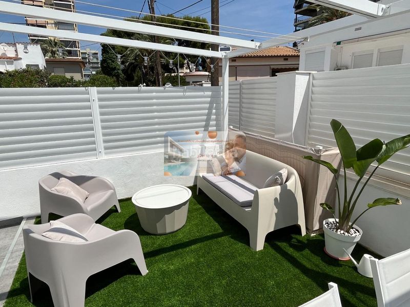 Foto 62670b9b-b9da-4cfd-b7ac-4d97185593c0. Pis amb calefacció aparcament piscina a Heliópolis Benicasim / Benicàssim