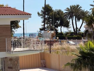 Chalet  Apostol santiago. A tan solo 2 minutos de la playa, eficiencia energetica