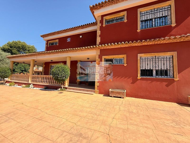Foto df481450-bbe1-4ee6-ad2a-ca4c33a0474b. Xalet amb calefacció aparcament piscina a Borriol