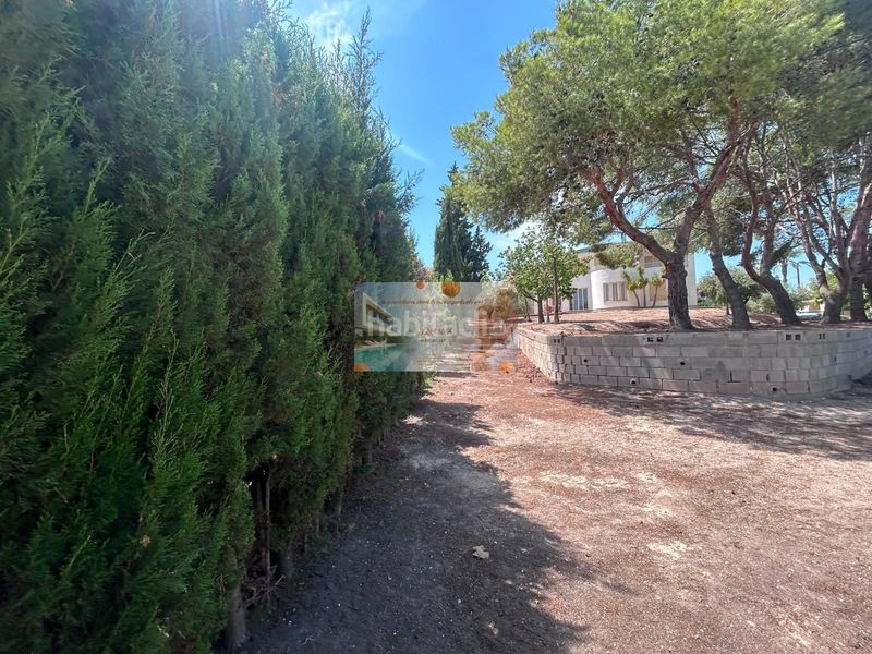 Foto 46601ff9-8b20-4e0e-86d4-e4346360da24. Xalet amb calefacció aparcament a La Huerta Mutxamel