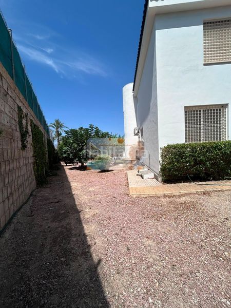 Foto f33b1062-0db1-455c-8f85-db0152f0a87c. Xalet amb calefacció aparcament a La Huerta Mutxamel