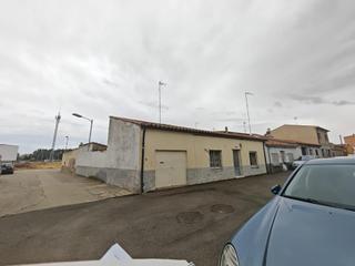 Casa a Pinilla. Casa en venta en zona cabañales