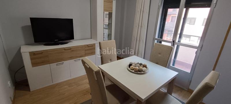 Foto 35c86029-dea0-4849-9e82-71a562109782. Flat with parking in Los Bloques Zamora