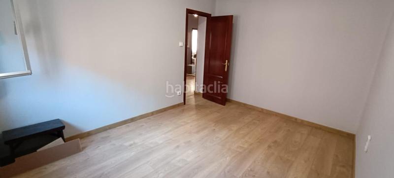 Foto 3e6d68a6-b43c-4e39-a984-e70dd8d79213. Flat with parking in Los Bloques Zamora
