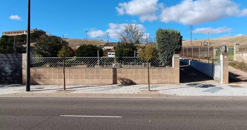 Foto afbc5453-d2fd-4c77-b41d-e84476b21d86. House with heating parking pool in Candelaria - Peña de Francia Zamora