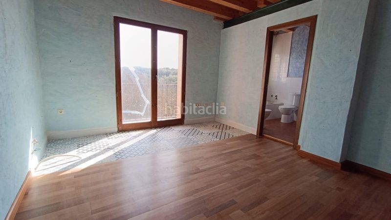 Foto 463b08a4-89c6-403a-b89a-875c27c6bca9. Edifici a Pereruela