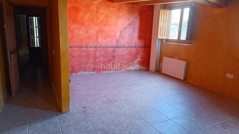 Foto 6548ae55-39d6-48b5-8815-38769388d474. Edifici a Pereruela