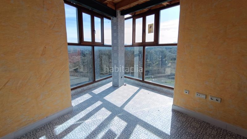 Foto 6b1d6aaa-942e-4fda-83d9-efc1b5da02cc. Edifici a Pereruela
