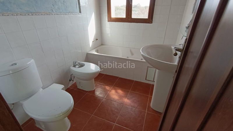 Foto 82b12e92-d917-4994-ae96-1e9ba374c022. Edifici a Pereruela