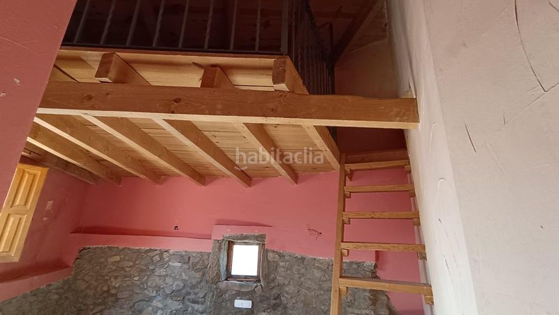 Foto d7c00314-5ad7-4b26-ad30-bb00b07e4d1e. Edifici a Pereruela