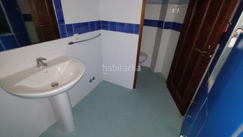 Foto f08d0042-28ce-420e-9d65-030fd26cac3e. Edifici a Pereruela