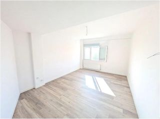 Pis en Candelaria - Pe�a de Francia. Piso en venta en avenida portugal reformado, 3 dormitorios, asce