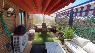 Penthouse in San Lázaro. Venta de ático en zamora zona la vaguada, 2 dormitorios, 2 terra
