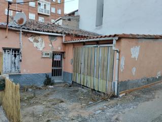 Maison à La Pantoja. Casa en zamora zona santa elena para reconstruir sin posibilidad