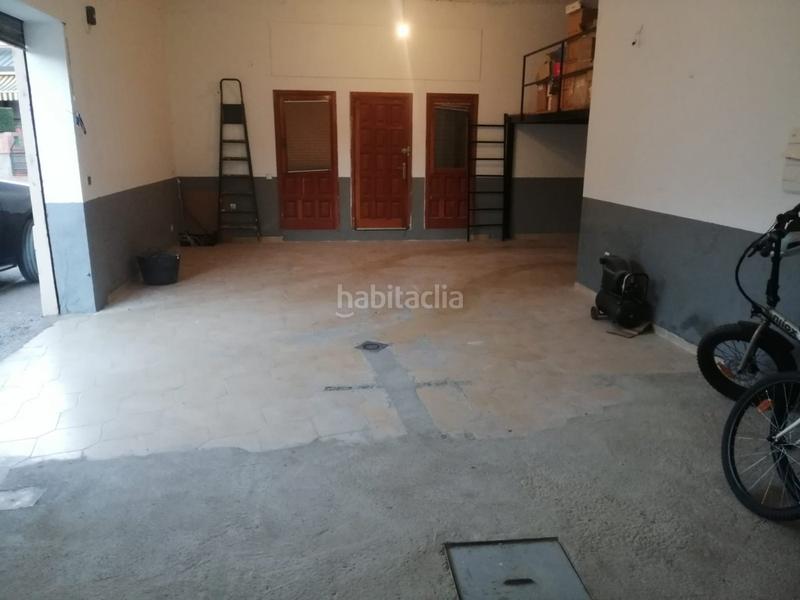 Foto 04cfa57e-8054-4e24-9219-12ec92ae7274. Local comercial local apto para garaje con altillo y puerta automatica en Zamora