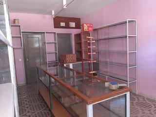 Lloguer Local Comercial a Las Viñas. Local en alquiler en cardenal cisneros