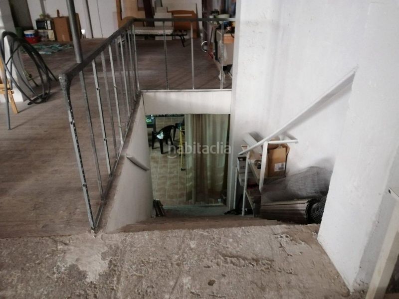 Foto 1831c383-8adc-4d40-adbf-79fa05dbcadc. Local comercial a Los Bloques Zamora