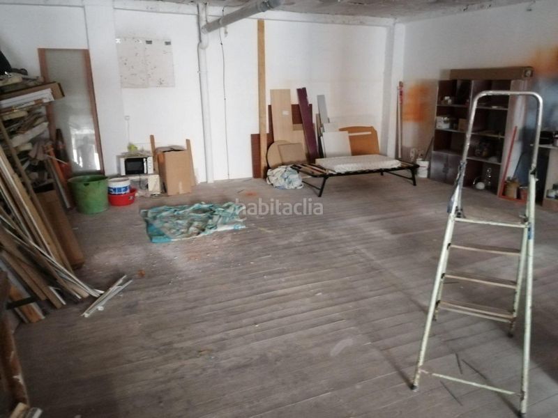 Foto 747baab5-0ca0-4fc1-86a4-e98d536b4ce9. Local comercial a Los Bloques Zamora