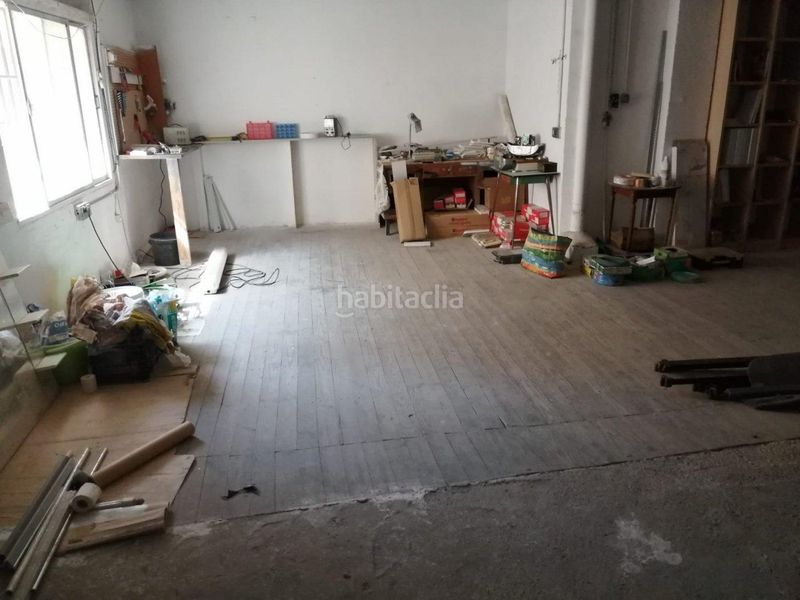 Foto b5da0137-654a-4300-a663-48063c489d9a. Local comercial a Los Bloques Zamora