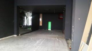 Lloguer Local Comercial a Las Viñas. Local en venta o alquiler en calle santa teresa