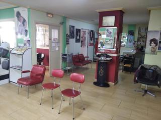 Affitto Locale commerciale in Candelaria - Peña de Francia. Local en alquiler en zona candelaria actualmente como peluqueria