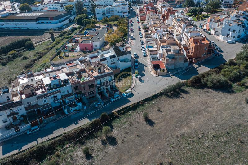 Foto 550848a0-5868-4c93-bda9-a7b328a1805e. Terreny residencial a calle de la vaguada 28 a Cancelada Estepona