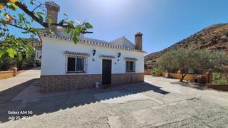 Masia a Diseminado poligono 12 41. Chalet independiente de 4 dormitorios a las afueras de álora