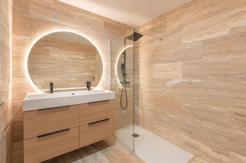 Foto 8f3e7197-b914-4fbc-b510-2a5c27256572. Casa pareada en calle las malvas 8 en Nueva Andalucía centro Marbella