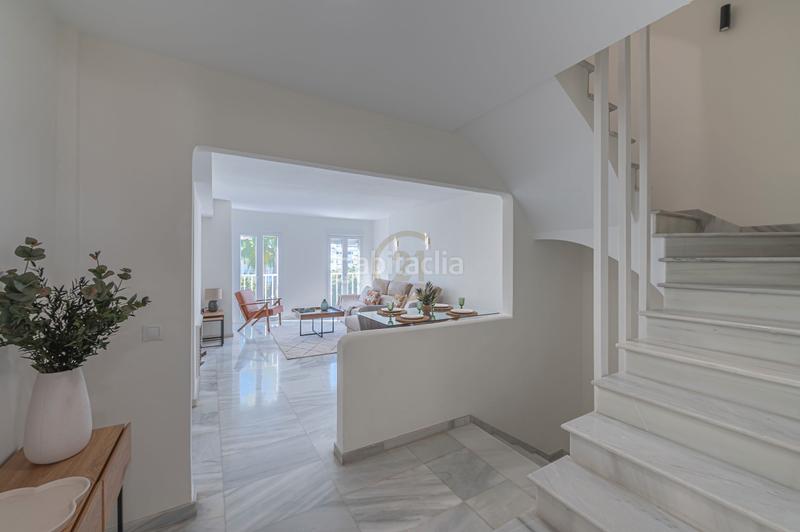 Foto 0c137685-f92f-40b0-9e23-7633fa0005fa. Doppelhaus in calle las malvas 8 in Nueva Andalucía centro Marbella