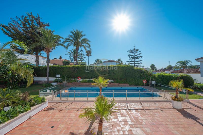 Foto a9099374-aeff-4cd1-b313-dceb14dcc40d. Doppelhaus in calle las malvas 8 in Nueva Andalucía centro Marbella