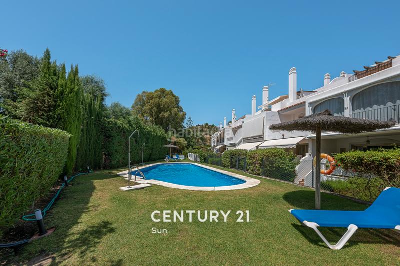 Foto 08c3dfde-1087-453a-94aa-3f702a2e61c0. Casa adosada en calle sirio 18 chalet adosado en venta en nueva andalucia, . en Marbella