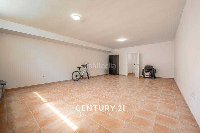 Foto 5d662fb2-a1c1-43cf-9bf5-c7e931ee8a54. Casa adosada en calle sirio 18 chalet adosado en venta en nueva andalucia, . en Marbella