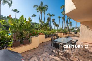 Appartement  Calle sierra cazorla. Apartamento en venta en la milla de oro – lomas de marbella club