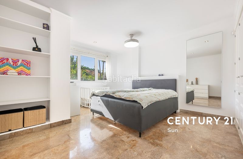 Foto e5d174f9-e4b7-4cd0-b875-8b4e944377fd. Apartament amb aparcament piscina a lomas de Marbella club Marbella