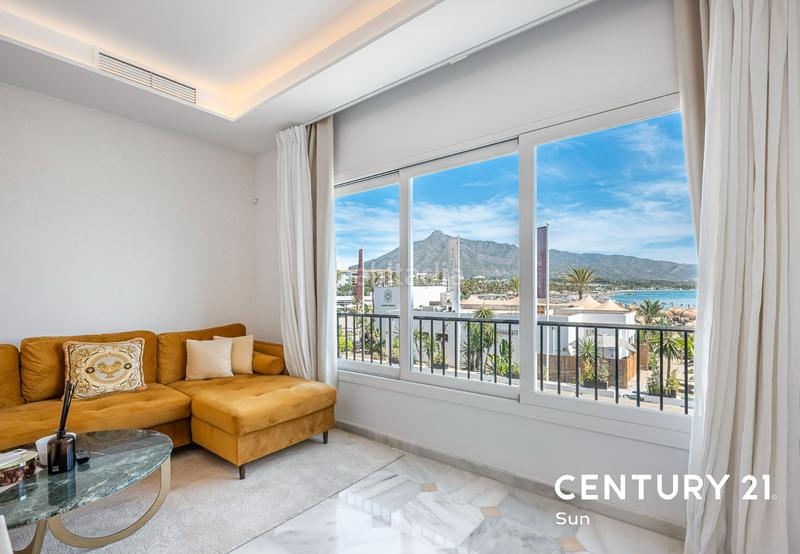 Foto 1205dac5-c7c1-49c1-8936-5e5eca7302d1. Apartment in Puerto Banús Marbella