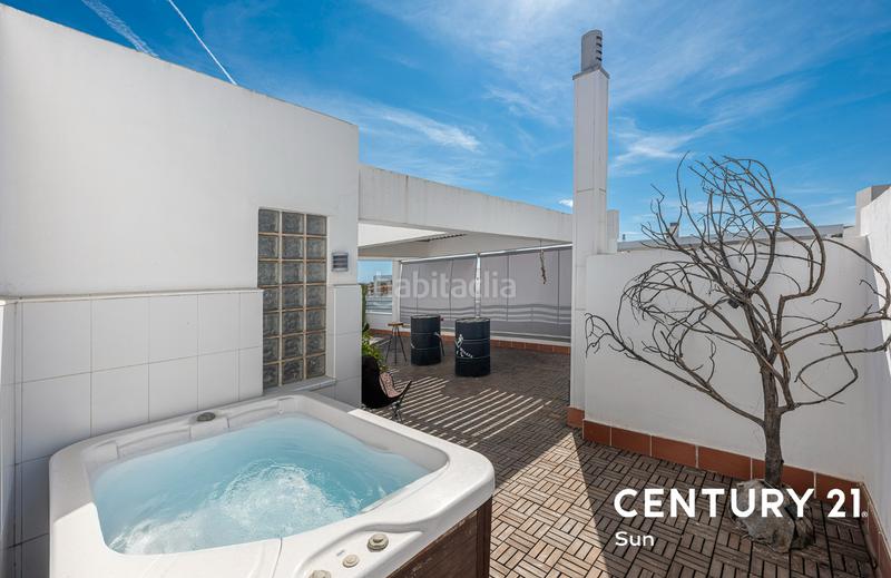Foto 9d6a723d-7d89-4ac7-b60d-1e0d83166900. Attico con parcheggio piscina in La Cala Golf - Lagar Martell Mijas
