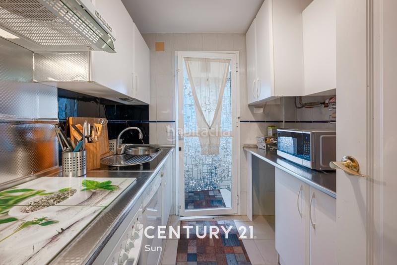 Foto 31ad45d9-0b64-42ec-90ce-e4856b513799. Piso en calle diamante 29 apartamento con jardín privado en riviera del golf! en Mijas