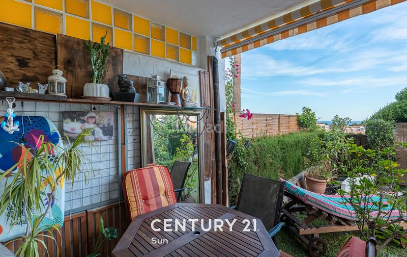 Foto 3c043bf0-31bd-4133-9b00-c923c1ecf70d. Piso en calle diamante 29 apartamento con jardín privado en riviera del golf! en Mijas