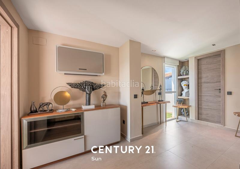 Foto 14be6c2a-59f7-4ef3-8512-a03e6f4a0950. Appartamento in avenida de julio iglesias 3 in Puerto Banús Marbella